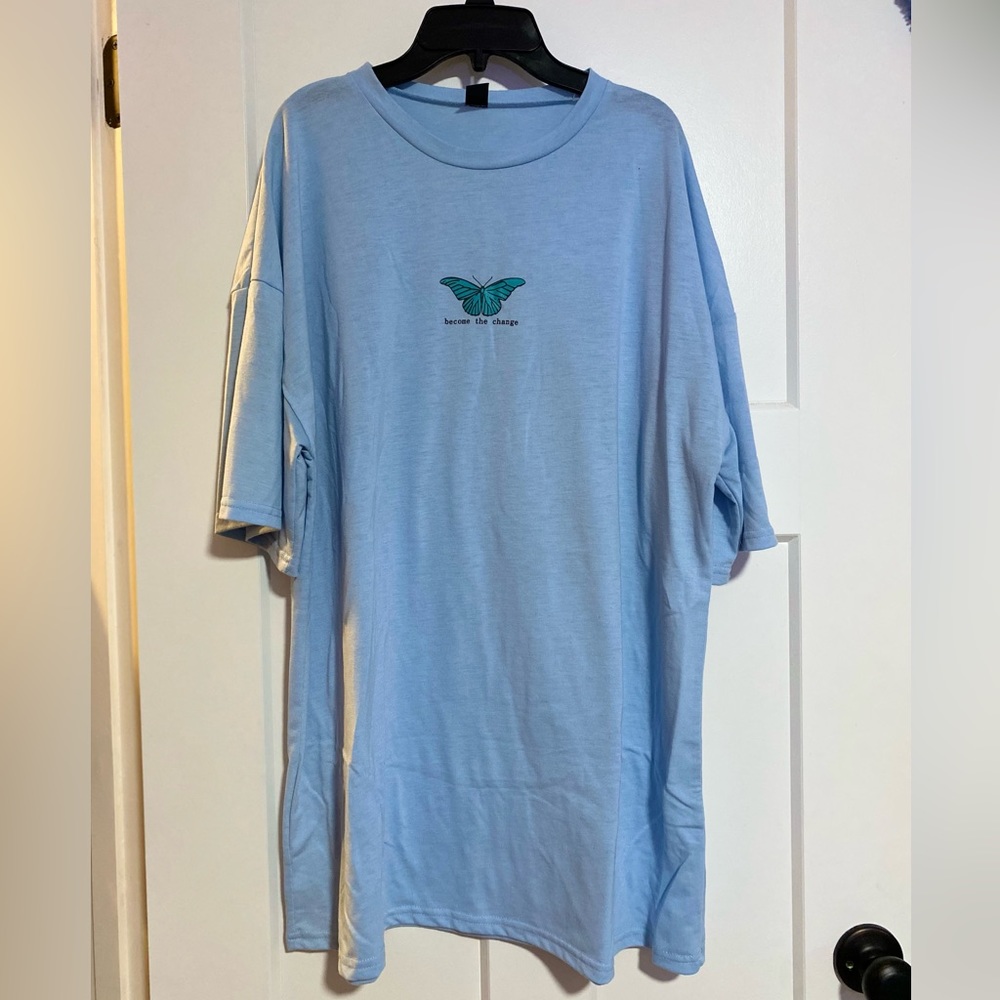Women’s Graphic Tee-Shirt